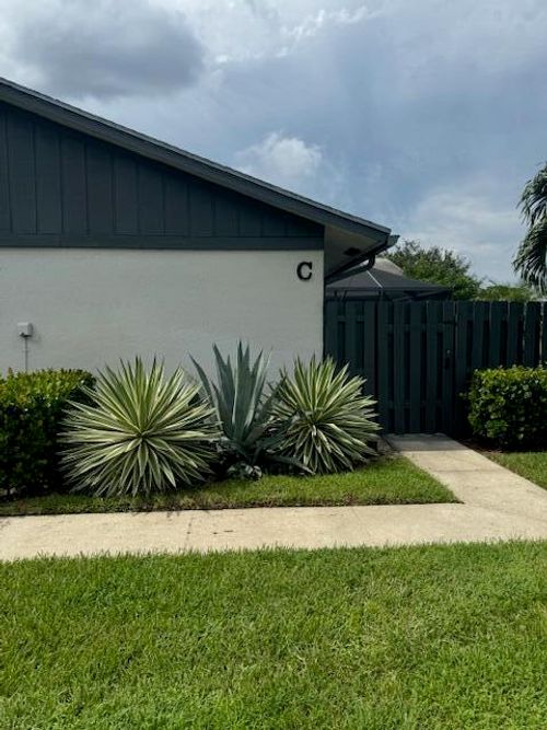 c-1171 Summit Trail Cir, West Palm Beach, FL, 33415-4872 | Card Image