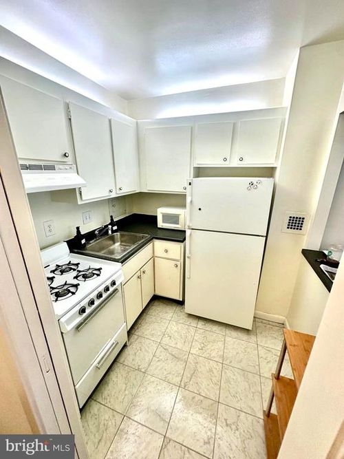 apt-1425n-5500 Friendship Blvd, CHEVY CHASE, MD, 20815-7208 | Card Image