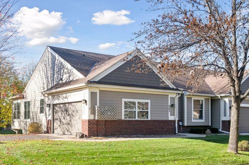 982 Victoria Greens Blvd, Victoria, MN, 55386-8507 | Card Image