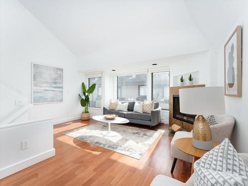 1732 Cypress St, Vancouver, BC, V6J4W2 | Card Image