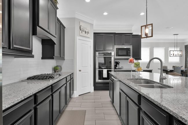 Loads of storage, Walk-in pantry and upgrades Galore | Image 10