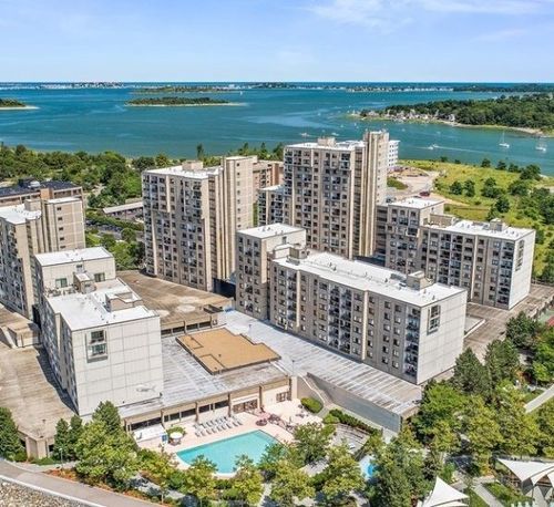 t77c-73 Broad Reach, Weymouth, MA, 02191-2300 | Card Image