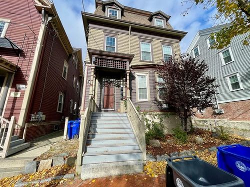 68 John St, Providence, RI, 02906-2034 | Card Image