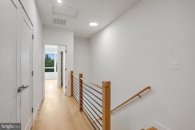 4902 D St Se, Townhouse with 5 bedrooms, 4 bathrooms and null parking in WASHINGTON DC | Image 49