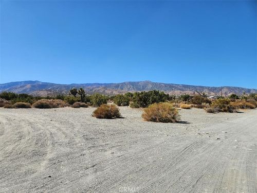 12 Cambria Rd, Pinon Hills, CA, 92372 | Card Image