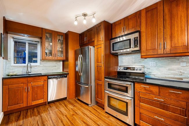 118 Springfield Dr, House other with 4 bedrooms, 2 bathrooms and 2 parking in Aldergrove BC | Image 5
