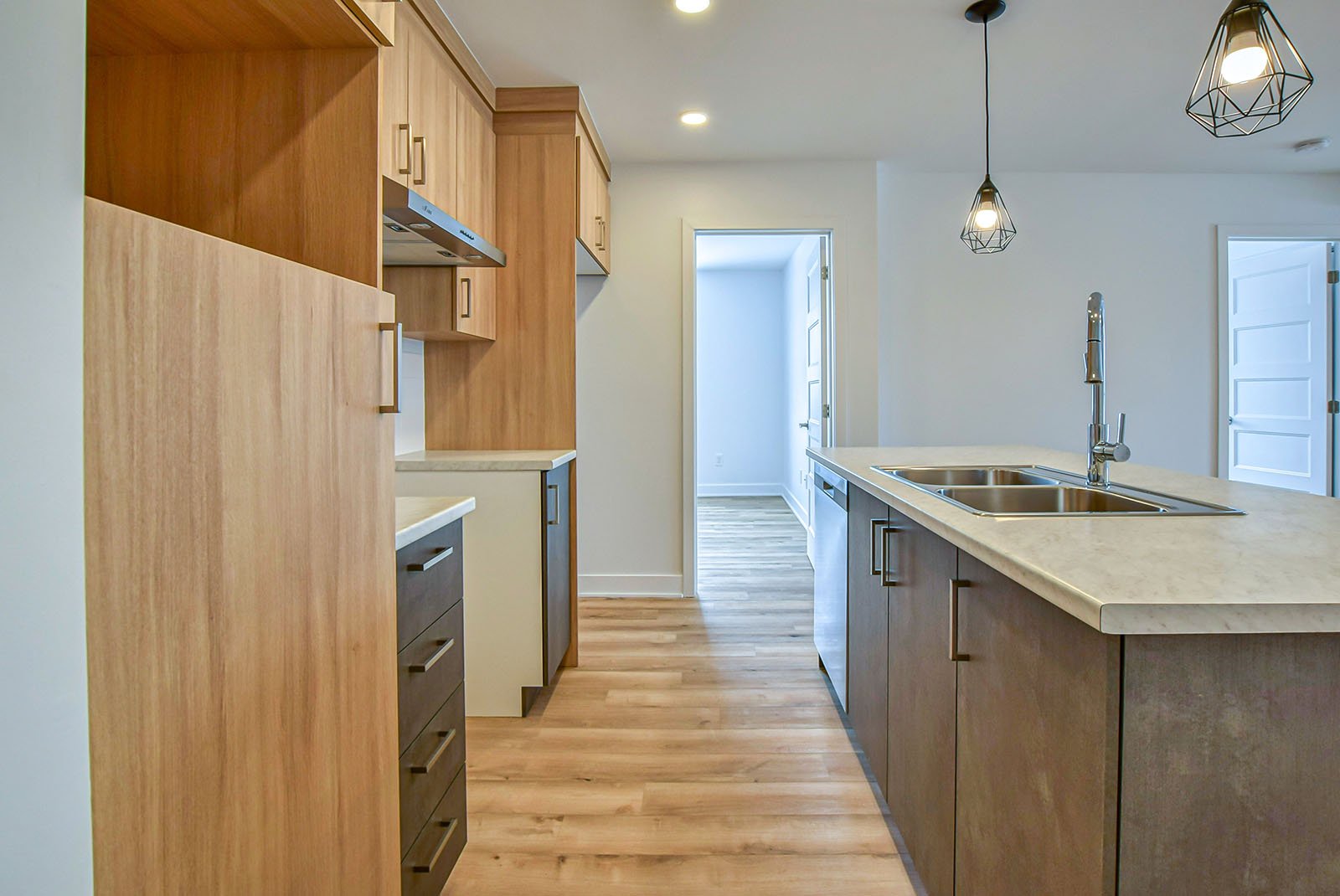 Residential Lease in Saint-Lin/Laurentides 5