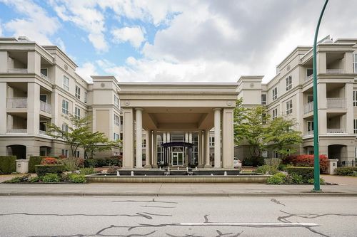 218-3098 Guildford Way, Coquitlam, BC, V3B7W8 | Card Image