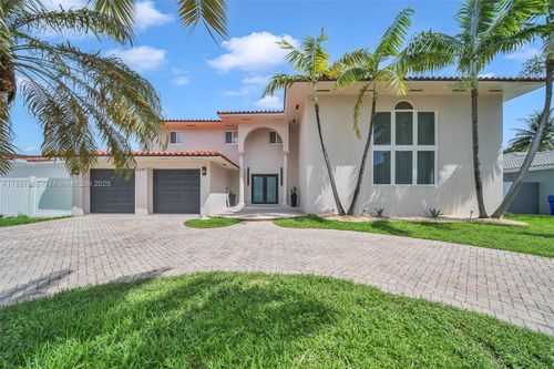 3341 Ne 170th St, North Miami Beach, FL, 33160-3071 | Card Image