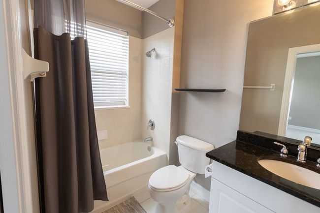 UNIT-61 - 1935 Bridgepointe Cir, House attached with 3 bedrooms, 4 bathrooms and null parking in Vero Beach FL | Image 25
