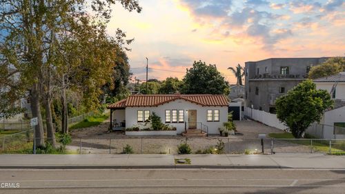 3880 Loma Vista Rd, Ventura, CA, 93003-3108 | Card Image