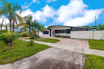 21140 Ne 26th Ave, House other with 4 bedrooms, 2 bathrooms and null parking in Miami FL | Image 1