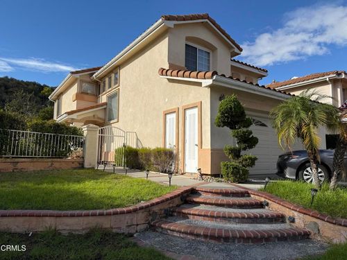 833 Calle La Primavera, Glendale, CA, 91208-3028 | Card Image