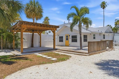 107 14th Ave, ST PETE BEACH, FL, 33706-4208 | Card Image