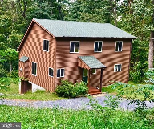 2376 High Top Rd, LINDEN, VA, 22642-5507 | Card Image