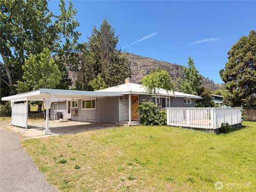 2108 Deerpath Dr, Oroville, WA, 98844-9112 | Card Image