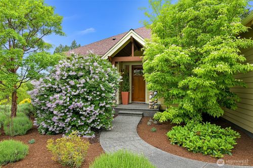 1910 40th St, Bellingham, WA, 98229-4937 | Card Image