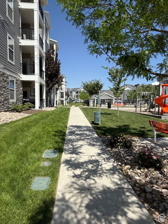 Community walking paths | Image 26