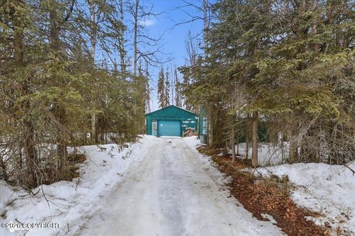 35875 Forerunner St, Soldotna, AK, 99669-7004 | Card Image