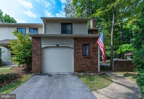 304 Camsten Ct, Chesterbrook, PA, 19087-5734 | Card Image