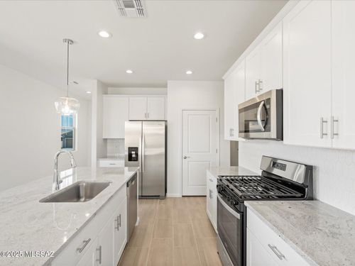 7264 S Gray Jay Drive, Tucson, AZ, 85747 | Card Image