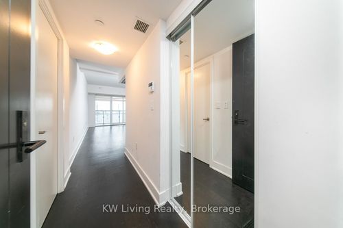 2508-955 Bay St, Toronto, ON, M5S0C6 | Card Image