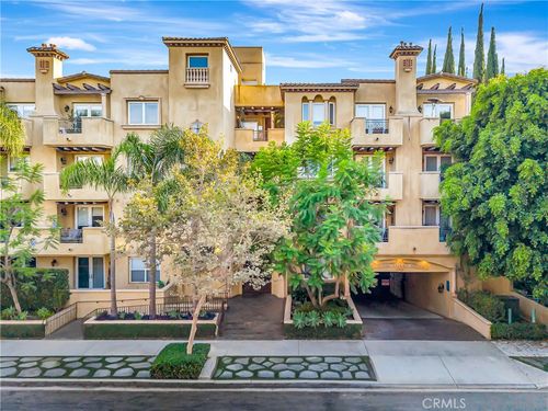 303-12044 Hoffman St, Studio City, CA, 91604-4757 | Card Image