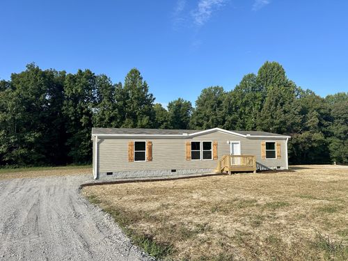 1667 Rabe Coats Rd, Westmoreland, TN, 37186-5211 | Card Image