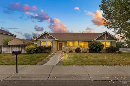 1625 Sw Shaft Ave, Mountain Home, ID, 83647-6459 | Card Image