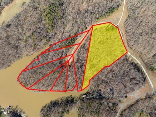 28 Summer Oak Dr, Roxboro, NC, 27574-9807 | Card Image