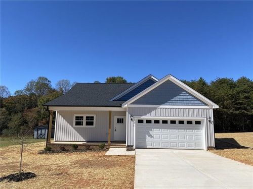 1174 Dudley Rd, Yadkinville, NC, 27055-7832 | Card Image