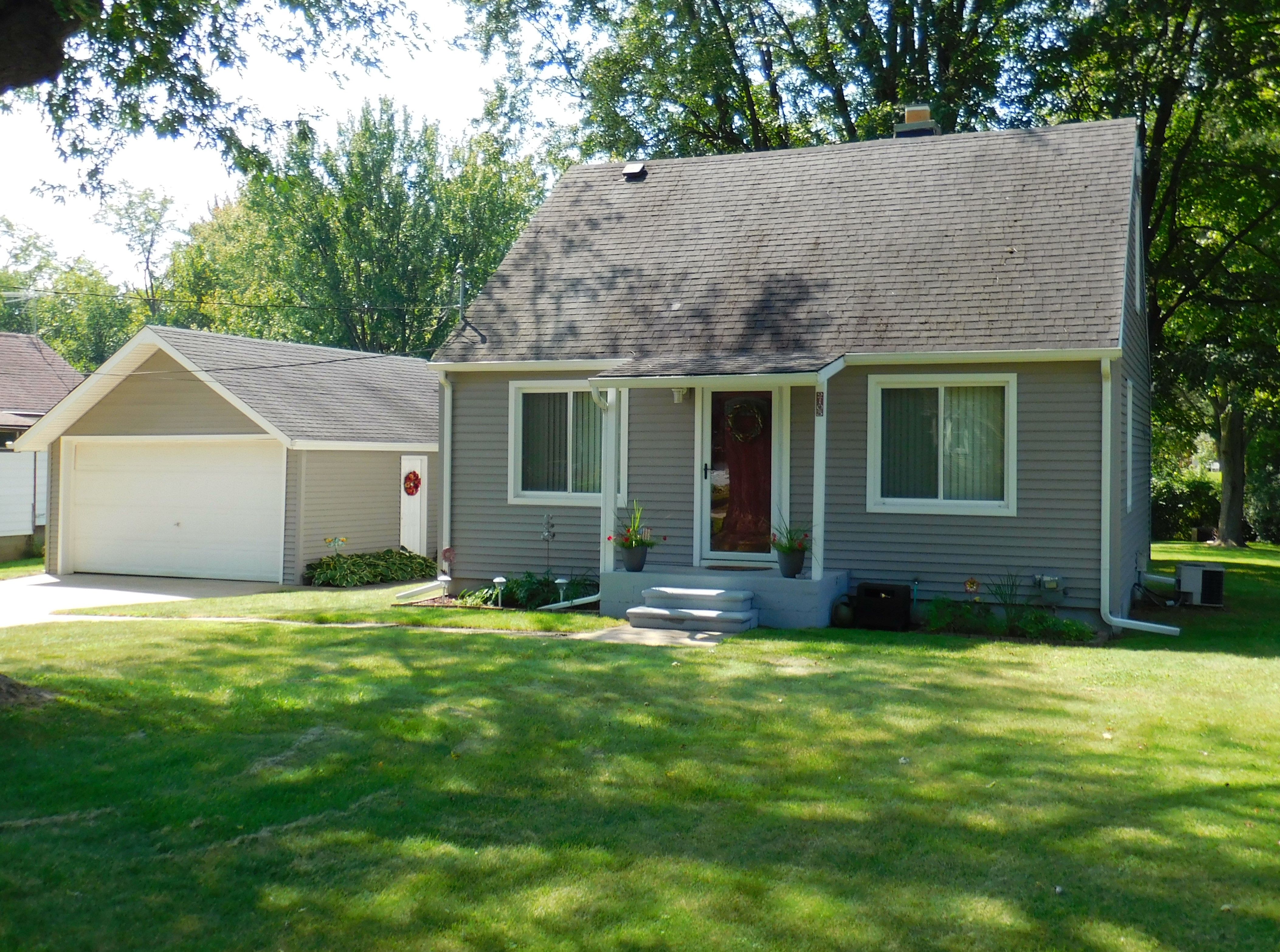 Richwood Rd, Auburn Hills, MI 48326