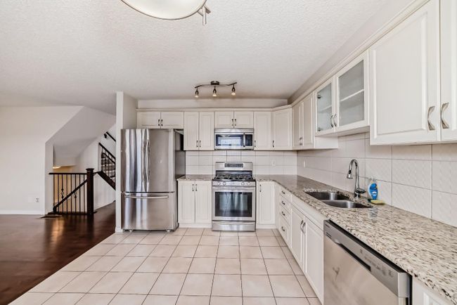 136 Windford Rise Sw, Home with 3 bedrooms, 1 bathrooms and 2 parking in Airdrie AB | Image 6