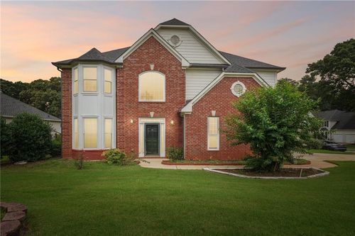 5024 Huntcrest Dr Sw, Mableton, GA, 30126-2067 | Card Image