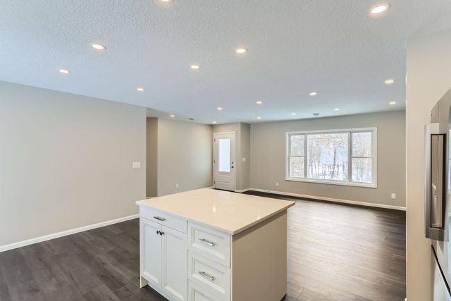 2740 County Rd E - Web Quality - 014 - 13 Kitchen.jpg | Image 10