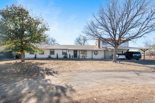 210 Barnes Rd, Uvalde, TX, 78801-6292 | Card Image
