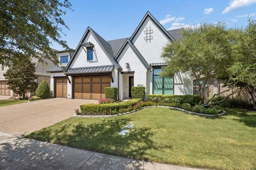 2804 Riverbrook Way, Southlake, TX, 76092-1393 | Card Image