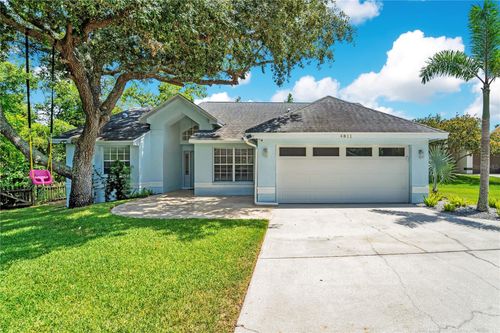 4811 Klosterman Oaks Blvd, PALM HARBOR, FL, 34683-1233 | Card Image