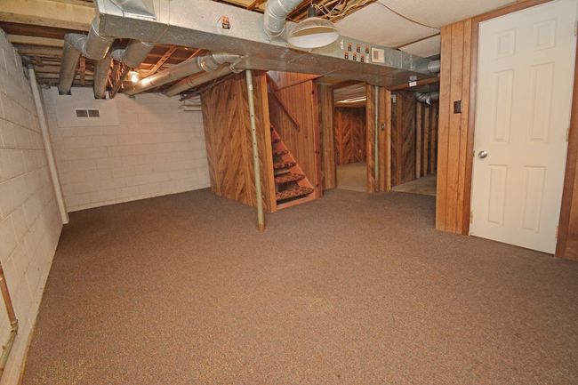 219 S Coolidge St, House other with 3 bedrooms, 2 bathrooms and 2 parking in Normal IL | Image 29