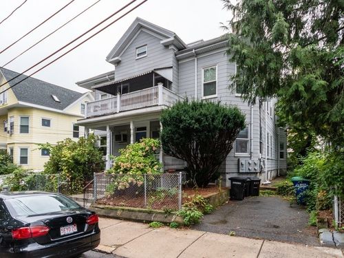 111 Belmont St, Somerville, MA, 02143-1559 | Card Image