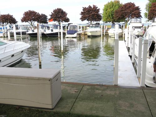 41700 Conger Bay G-271 Drive, Harrison Charter Township, MI, 48045 | Card Image