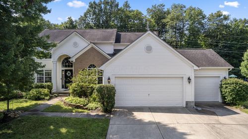 891 Dunvegan Cir, Pickerington, OH, 43147-8384 | Card Image