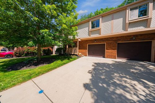 a-400 Fenway Road, Columbus, OH, 43214 | Card Image