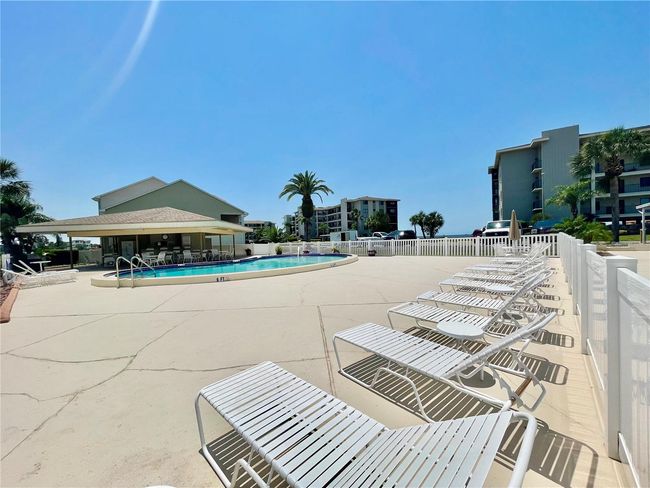 Pool behind clubhouse | Image 54