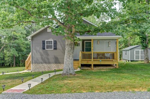 199 Dunivan Dr, Rustburg, VA, 24588-3304 | Card Image