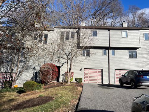 31-31 Ledgewood Drive, Brookfield, CT, 06804 | Card Image