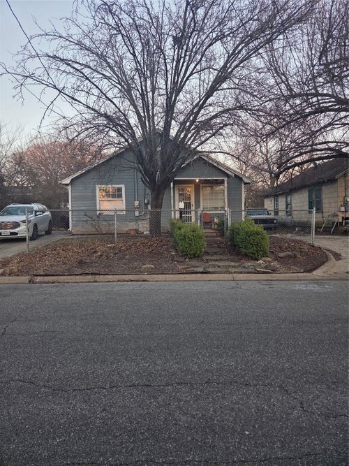 1309 S Rusk St, Sherman, TX, 75090-8633 | Card Image