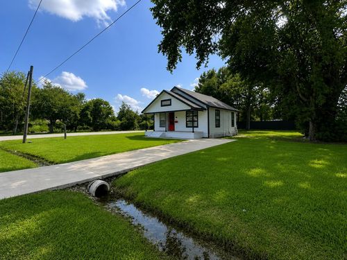 4298 Brandon St, Beaumont, TX, 77705-3705 | Card Image