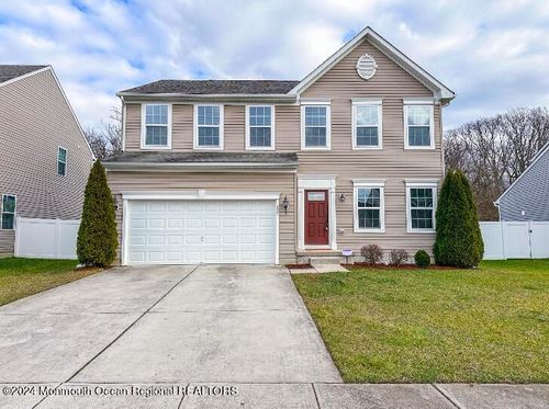 123 Redtail Hawk Cir, Sewell, NJ, 08080-9530 | Card Image