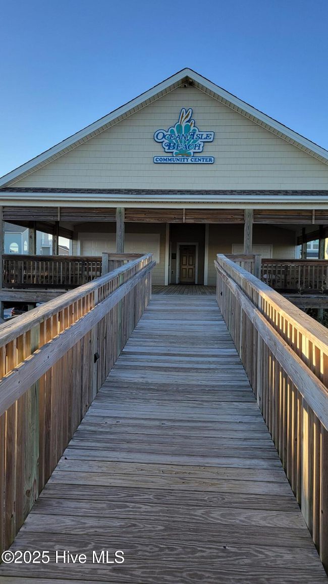 2 Monroe St, House other with 3 bedrooms, 3 bathrooms and 1 parking in Ocean Isle Beach NC | Image 38